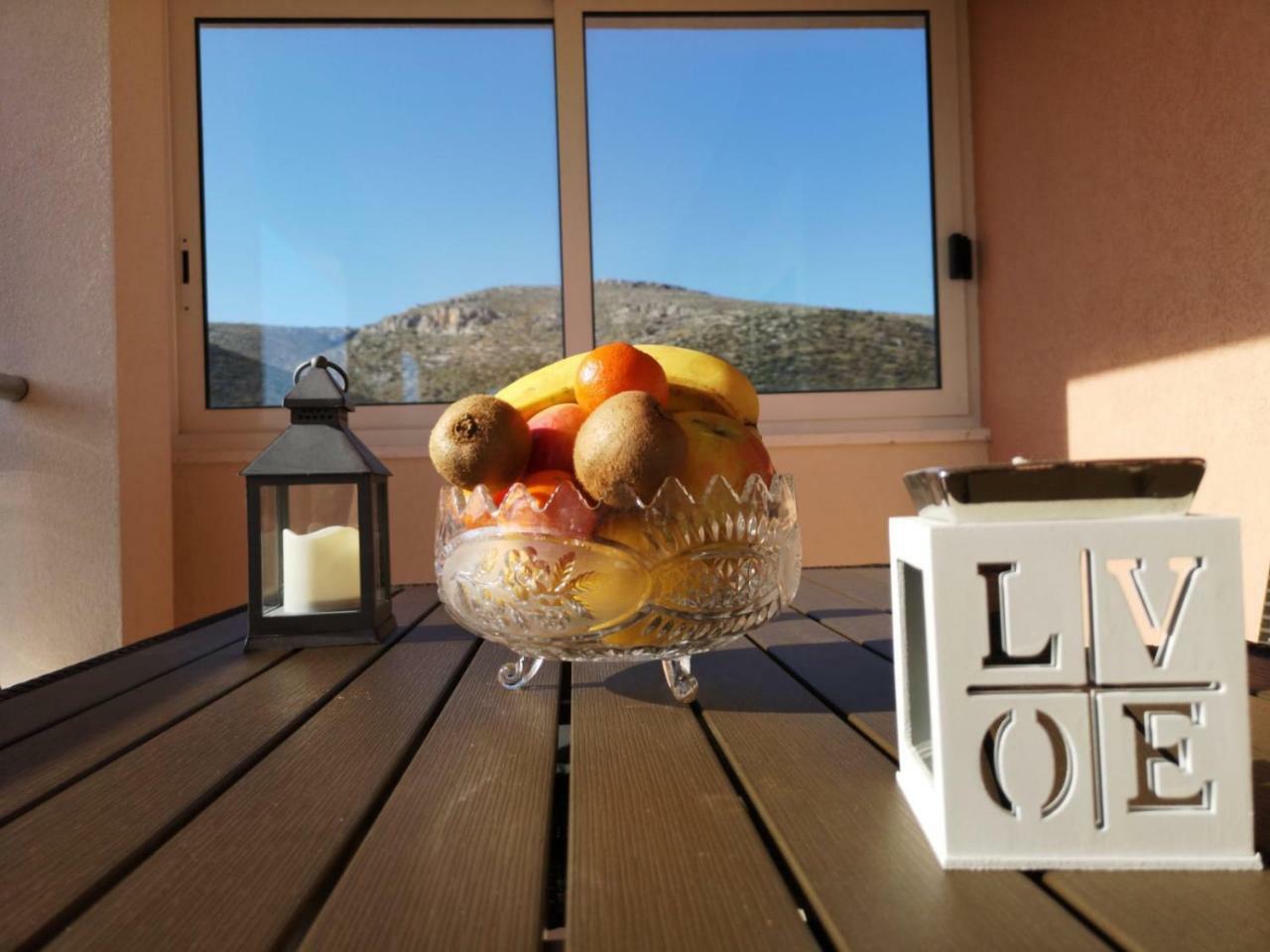 Loni Διαμέρισμα Τρογκίρ Εξωτερικό φωτογραφία